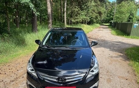 Hyundai Solaris II рестайлинг, 2016 год, 880 000 рублей, 3 фотография