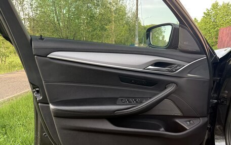 BMW 5 серия, 2017 год, 3 799 000 рублей, 15 фотография