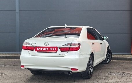 Toyota Camry, 2017 год, 2 399 000 рублей, 4 фотография