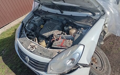 Renault Sandero I, 2013 год, 220 000 рублей, 4 фотография