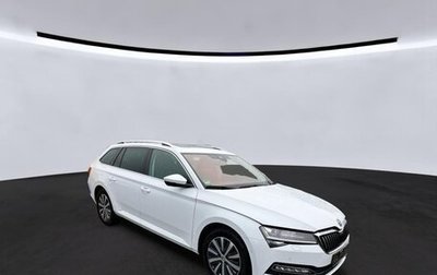 Skoda Superb III рестайлинг, 2023 год, 2 375 000 рублей, 1 фотография