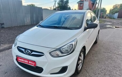 Hyundai Solaris II рестайлинг, 2014 год, 800 000 рублей, 1 фотография