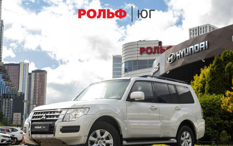 Mitsubishi Pajero IV, 2014 год, 2 748 000 рублей, 2 фотография