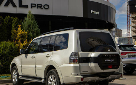 Mitsubishi Pajero IV, 2014 год, 2 748 000 рублей, 6 фотография