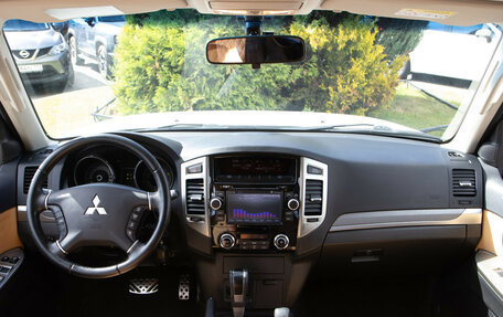 Mitsubishi Pajero IV, 2014 год, 2 748 000 рублей, 12 фотография