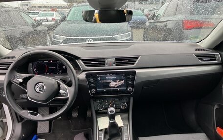 Skoda Superb III рестайлинг, 2023 год, 2 375 000 рублей, 7 фотография