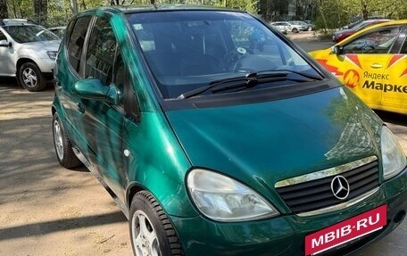 Mercedes-Benz A-Класс, 1998 год, 250 000 рублей, 3 фотография