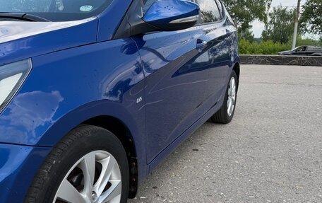 Hyundai Solaris II рестайлинг, 2012 год, 885 000 рублей, 2 фотография