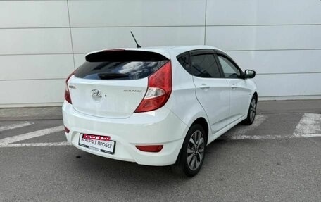Hyundai Solaris II рестайлинг, 2011 год, 890 000 рублей, 8 фотография
