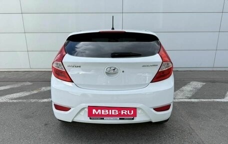 Hyundai Solaris II рестайлинг, 2011 год, 890 000 рублей, 9 фотография