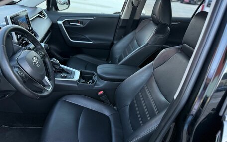 Toyota RAV4, 2019 год, 3 549 000 рублей, 8 фотография