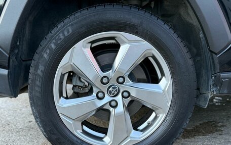Toyota RAV4, 2019 год, 3 549 000 рублей, 23 фотография
