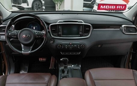 KIA Sorento III Prime рестайлинг, 2017 год, 2 390 000 рублей, 17 фотография