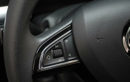 Skoda Kamiq I, 2023 год, 2 357 077 рублей, 13 фотография