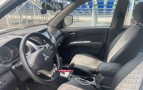 Mitsubishi L200 IV рестайлинг, 2014 год, 1 500 000 рублей, 2 фотография