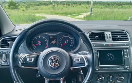 Volkswagen Polo VI (EU Market), 2018 год, 1 280 000 рублей, 13 фотография