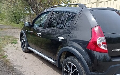 Renault Sandero I, 2012 год, 870 000 рублей, 4 фотография