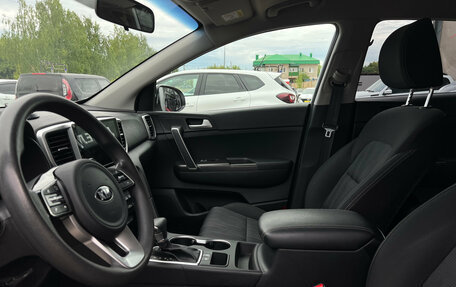KIA Sportage IV рестайлинг, 2020 год, 2 350 000 рублей, 12 фотография