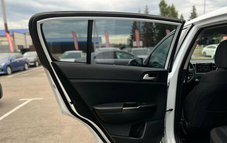 KIA Sportage IV рестайлинг, 2020 год, 2 350 000 рублей, 20 фотография