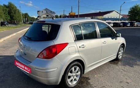 Nissan Tiida, 2010 год, 800 000 рублей, 5 фотография