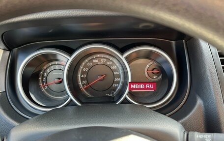 Nissan Tiida, 2010 год, 800 000 рублей, 11 фотография