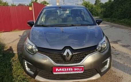 Renault Kaptur I рестайлинг, 2017 год, 1 280 000 рублей, 1 фотография