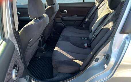 Nissan Tiida, 2010 год, 800 000 рублей, 27 фотография