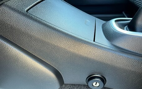 Nissan Tiida, 2010 год, 800 000 рублей, 24 фотография
