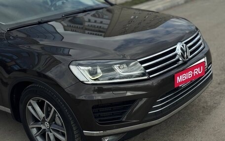 Volkswagen Touareg III, 2015 год, 2 820 000 рублей, 4 фотография