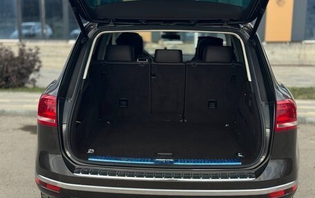 Volkswagen Touareg III, 2015 год, 2 820 000 рублей, 19 фотография