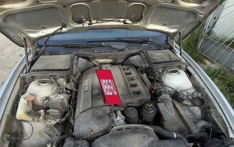 BMW 5 серия, 2001 год, 650 000 рублей, 24 фотография