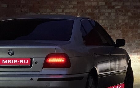 BMW 5 серия, 2001 год, 650 000 рублей, 29 фотография