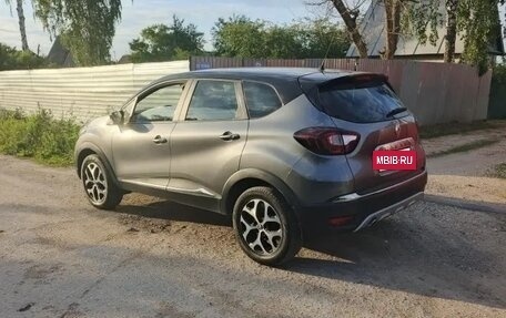 Renault Kaptur I рестайлинг, 2017 год, 1 280 000 рублей, 3 фотография