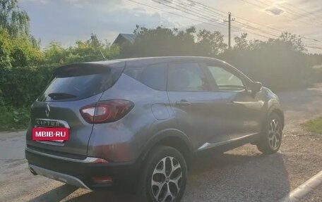 Renault Kaptur I рестайлинг, 2017 год, 1 280 000 рублей, 5 фотография