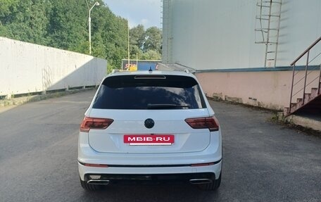 Volkswagen Tiguan II, 2019 год, 3 000 050 рублей, 19 фотография