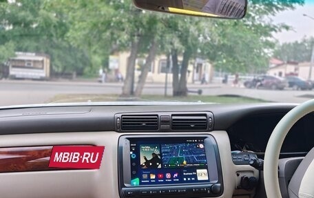 Toyota Crown Majesta, 2000 год, 1 300 000 рублей, 10 фотография