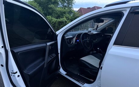 Toyota RAV4, 2013 год, 1 950 000 рублей, 8 фотография