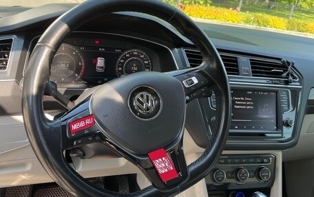Volkswagen Tiguan II, 2017 год, 2 950 000 рублей, 14 фотография