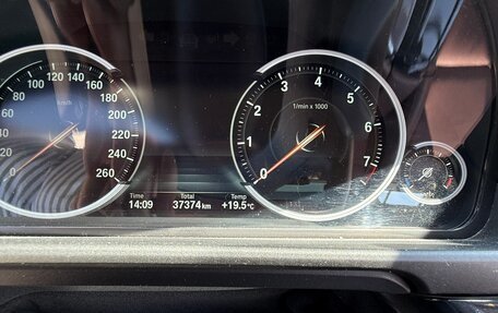 BMW 5 серия, 2015 год, 2 900 000 рублей, 15 фотография