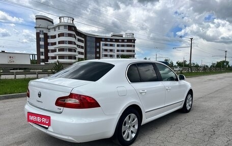 Skoda Superb III рестайлинг, 2012 год, 1 300 000 рублей, 3 фотография