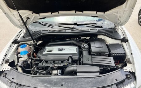 Skoda Superb III рестайлинг, 2012 год, 1 300 000 рублей, 12 фотография
