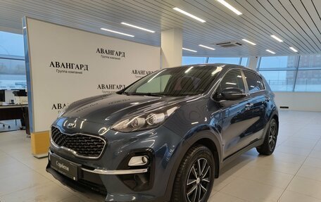 KIA Sportage IV рестайлинг, 2019 год, 1 799 000 рублей, 1 фотография
