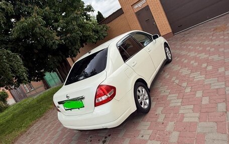 Nissan Latio I, 2012 год, 550 000 рублей, 4 фотография