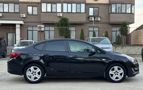 Opel Astra J, 2013 год, 880 000 рублей, 5 фотография