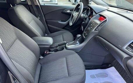 Opel Astra J, 2013 год, 880 000 рублей, 18 фотография