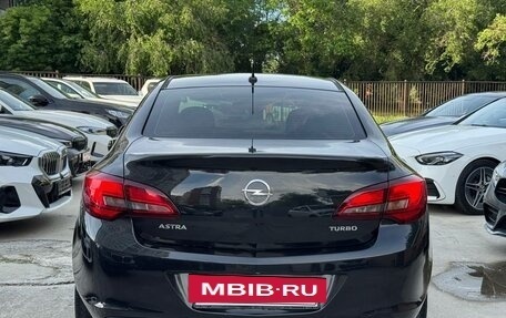 Opel Astra J, 2013 год, 880 000 рублей, 3 фотография