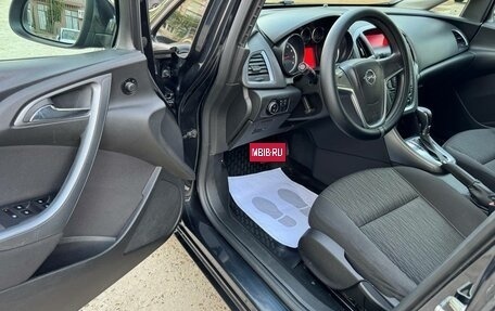 Opel Astra J, 2013 год, 880 000 рублей, 10 фотография