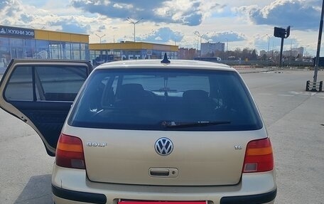 Volkswagen Golf IV, 2003 год, 370 000 рублей, 8 фотография