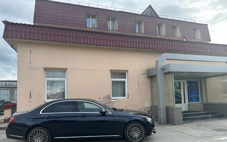 Mercedes-Benz E-Класс, 2016 год, 3 600 000 рублей, 5 фотография