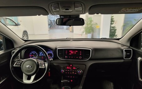 KIA Sportage IV рестайлинг, 2019 год, 1 799 000 рублей, 9 фотография